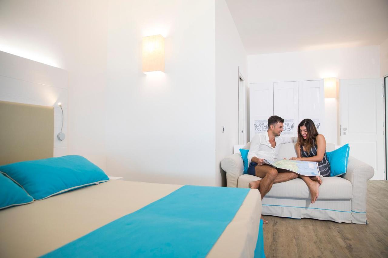Lu' Hotel Maladroxia Sant'Antìoco Eksteriør billede