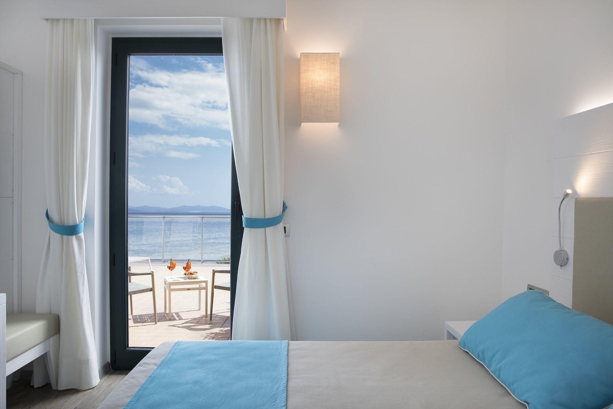 Lu' Hotel Maladroxia Sant'Antìoco Eksteriør billede